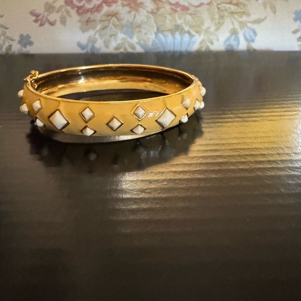 Vintage Juicy Couture Yellow/White Hinge  Bracelet